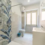 Jhonny's Near Vatican 3 Bedroom's Διαμέρισμα