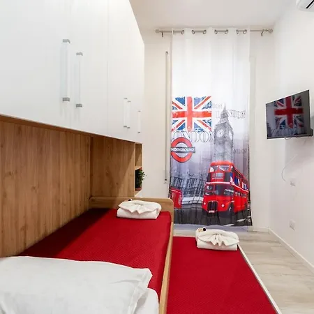 Jhonny's Near Vatican 3 Bedroom's Lejlighed Rom