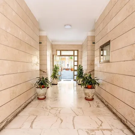 Appartement Jhonny's Near Vatican 3 Bedroom's *